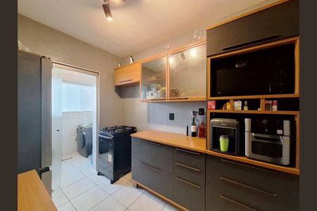 Apartamento à venda com 69m², 2 quartos e 1 vaga Apartamento à venda com 69m², 2 quartos e 1 vagaCozinha