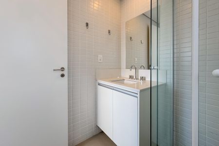 Apartamento para alugar com 38m², 1 quarto e 1 vaga Apartamento para alugar com 38m², 1 quarto e 1 vagaBanheiro