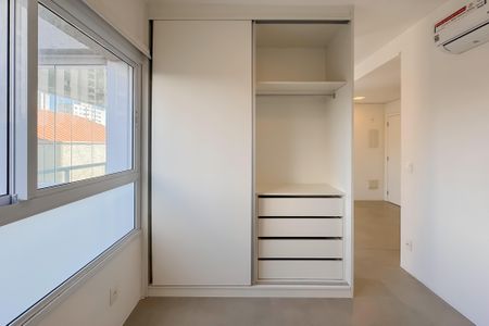 Apartamento para alugar com 38m², 1 quarto e 1 vaga Apartamento para alugar com 38m², 1 quarto e 1 vagaQuarto - Armários