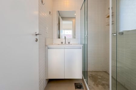Apartamento para alugar com 38m², 1 quarto e 1 vaga Apartamento para alugar com 38m², 1 quarto e 1 vagaBanheiro