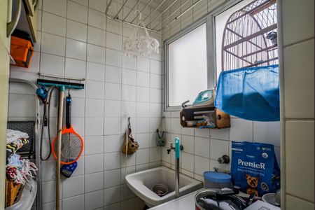 Apartamento para alugar com 52m², 2 quartos e 1 vaga Apartamento para alugar com 52m², 2 quartos e 1 vagaCozinha e Área de Serviço