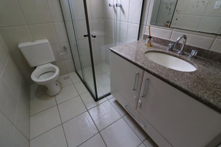 Casa à venda com 168m², 3 quartos e 4 vagasBanheiro 