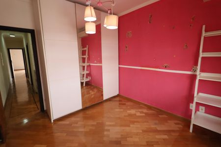 Casa à venda com 168m², 3 quartos e 4 vagasQuarto 1