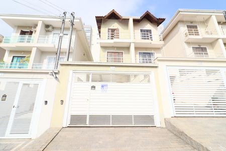 Casa à venda com 168m², 3 quartos e 4 vagasFachada