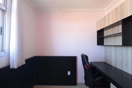 Quarto 1 de apartamento à venda com 3 quartos, 77m² em Rio Branco, Belo Horizonte