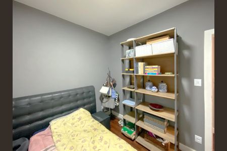 Apartamento à venda com 135m², 4 quartos e 1 vaga Apartamento à venda com 135m², 4 quartos e 1 vagaQuarto 3