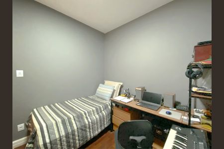 Apartamento à venda com 135m², 4 quartos e 1 vaga Apartamento à venda com 135m², 4 quartos e 1 vagaQuarto 2