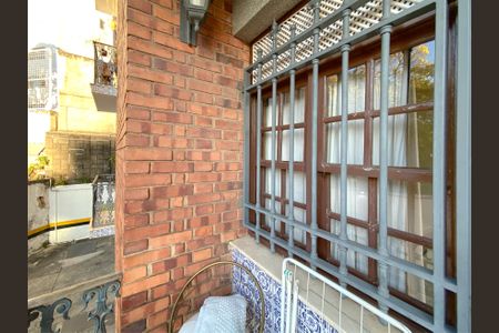 Apartamento à venda com 135m², 4 quartos e 1 vaga Apartamento à venda com 135m², 4 quartos e 1 vagaVaranda da Suite