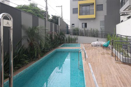 Apartamento para alugar com 39m², 1 quarto e sem vaga Apartamento para alugar com 39m², 1 quarto e sem vagaÁrea comum - Piscina