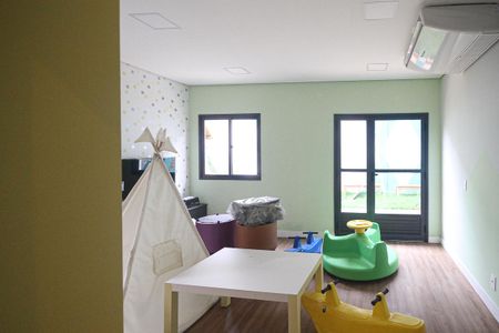 Apartamento para alugar com 39m², 1 quarto e sem vaga Apartamento para alugar com 39m², 1 quarto e sem vagaBrinquedoteca