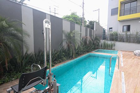 Apartamento para alugar com 39m², 1 quarto e sem vaga Apartamento para alugar com 39m², 1 quarto e sem vagaÁrea comum - Piscina