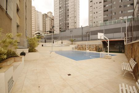 Apartamento à venda com 70m², 2 quartos e 1 vagaÁrea comum - Quadra