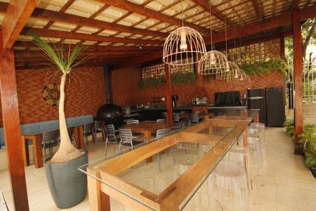 Apartamento à venda com 70m², 2 quartos e 1 vagaÁrea gourmet