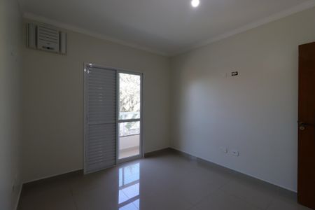 Casa à venda com 104m², 2 quartos e 3 vagasSuíte 2
