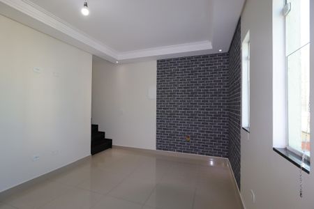 Casa à venda com 104m², 2 quartos e 3 vagasSala