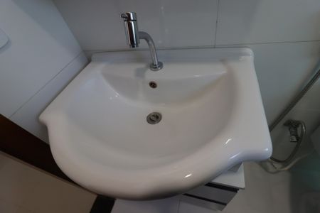 Casa à venda com 104m², 2 quartos e 3 vagasBanheiro da Suíte 2