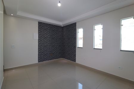 Casa à venda com 104m², 2 quartos e 3 vagasSala