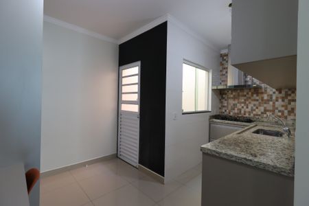 Casa à venda com 104m², 2 quartos e 3 vagasCozinha
