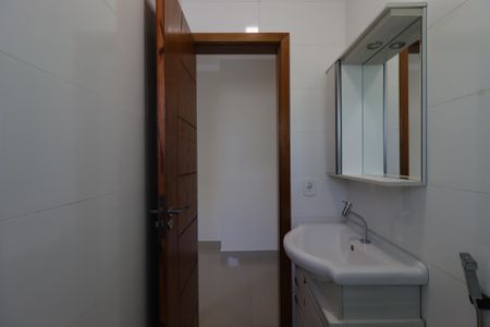 Casa à venda com 104m², 2 quartos e 3 vagasBanheiro da Suíte 2