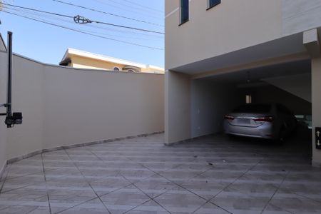 Casa à venda com 104m², 2 quartos e 3 vagasGaragem