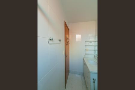 Apartamento à venda com 116m², 3 quartos e 2 vagas Apartamento à venda com 116m², 3 quartos e 2 vagasBanheiro da Suíte