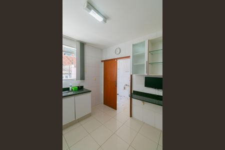 Apartamento à venda com 116m², 3 quartos e 2 vagas Apartamento à venda com 116m², 3 quartos e 2 vagasCozinha