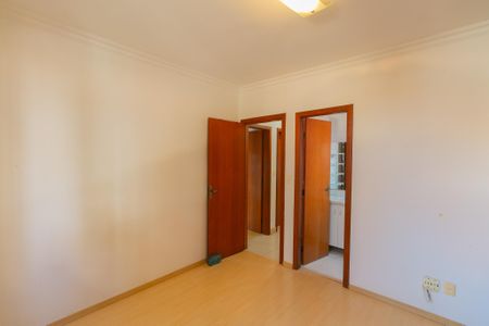 Apartamento à venda com 116m², 3 quartos e 2 vagas Apartamento à venda com 116m², 3 quartos e 2 vagasSuíte