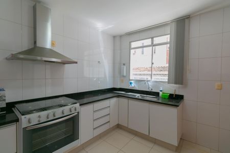 Apartamento à venda com 116m², 3 quartos e 2 vagas Apartamento à venda com 116m², 3 quartos e 2 vagasCozinha