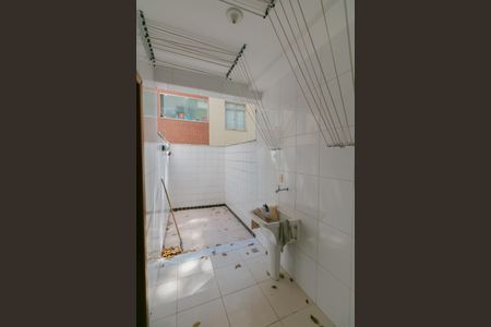 Apartamento à venda com 116m², 3 quartos e 2 vagas Apartamento à venda com 116m², 3 quartos e 2 vagasÁrea de Serviço