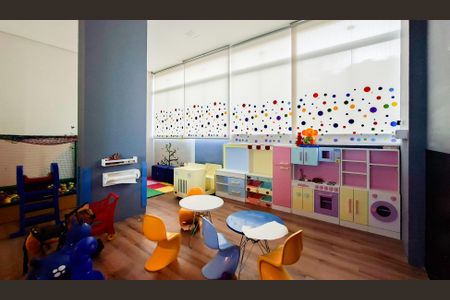 Apartamento à venda com 145m², 4 quartos e 3 vagas Apartamento à venda com 145m², 4 quartos e 3 vagasBrinquedoteca