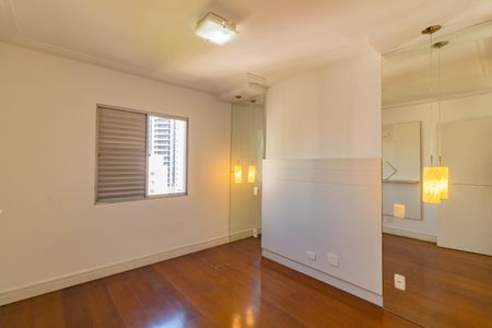 Apartamento à venda com 75m², 3 quartos e 1 vaga Apartamento à venda com 75m², 3 quartos e 1 vagaQuarto 2