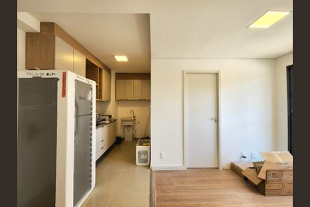 Cozinha de apartamento para alugar com 2 quartos, 40m² em Moema, São Paulo