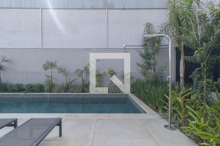 Apartamento para alugar com 40m², 2 quartos e sem vaga Apartamento para alugar com 40m², 2 quartos e sem vagaÁrea comum - Piscina