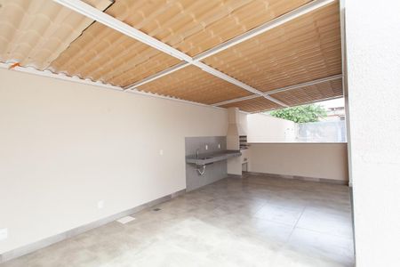 Apartamento à venda com 94m², 2 quartos e 2 vagas Apartamento à venda com 94m², 2 quartos e 2 vagasÁrea comum - Espaço Gourmet