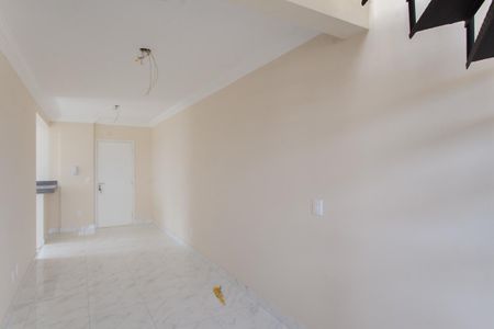 Apartamento à venda com 94m², 2 quartos e 2 vagas Apartamento à venda com 94m², 2 quartos e 2 vagasSala