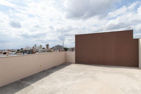 Apartamento à venda com 94m², 2 quartos e 2 vagas Apartamento à venda com 94m², 2 quartos e 2 vagasCobertura
