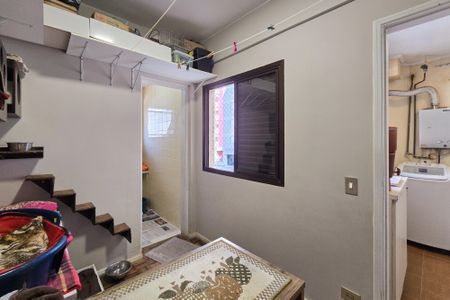 Apartamento à venda com 105m², 3 quartos e 2 vagas Apartamento à venda com 105m², 3 quartos e 2 vagasQuarto de Serviço