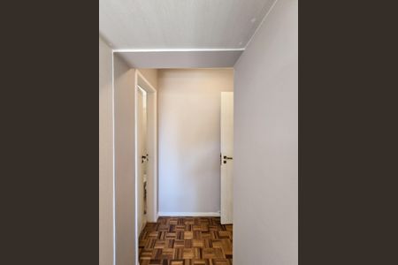 Apartamento à venda com 105m², 3 quartos e 2 vagas Apartamento à venda com 105m², 3 quartos e 2 vagasSuíte