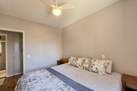 Apartamento à venda com 105m², 3 quartos e 2 vagas Apartamento à venda com 105m², 3 quartos e 2 vagasQuarto 1