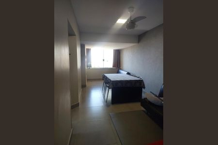 Apartamento à venda com 76m², 3 quartos e 1 vagaSala