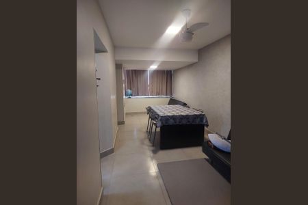 Apartamento à venda com 76m², 3 quartos e 1 vagaSala