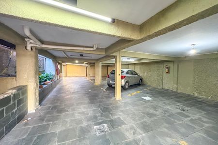 Apartamento à venda com 120m², 3 quartos e 1 vaga Apartamento à venda com 120m², 3 quartos e 1 vagaGaragem