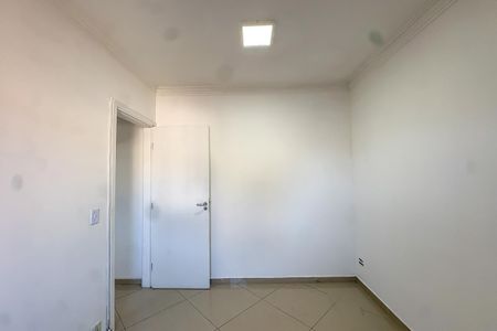Apartamento à venda com 120m², 3 quartos e 1 vaga Apartamento à venda com 120m², 3 quartos e 1 vagaQuarto 2