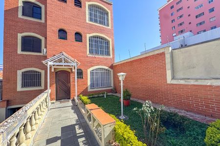 Apartamento à venda com 120m², 3 quartos e 1 vaga Apartamento à venda com 120m², 3 quartos e 1 vagaEntrada