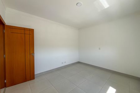 Casa à venda com 160m², 3 quartos e 3 vagas Casa à venda com 160m², 3 quartos e 3 vagasQuarto 1