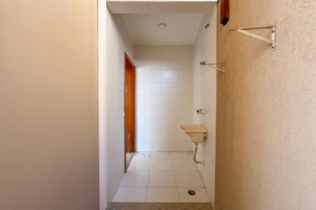 Casa à venda com 160m², 3 quartos e 3 vagas Casa à venda com 160m², 3 quartos e 3 vagasÁrea de Serviço