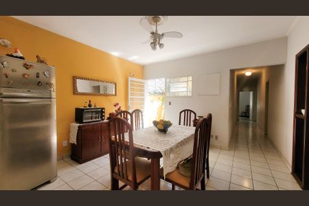 Casa à venda com 158m², 3 quartos e 2 vagasCopa