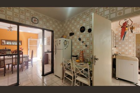 Casa à venda com 158m², 3 quartos e 2 vagasCozinha