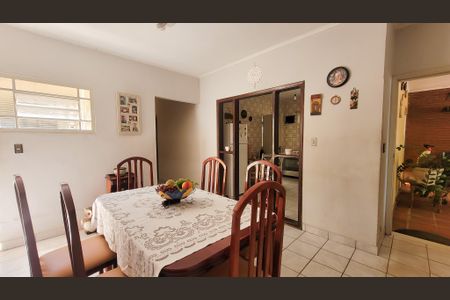 Casa à venda com 158m², 3 quartos e 2 vagasCopa