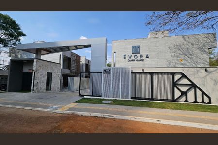 Casa de condomínio para alugar com 153m², 3 quartos e 2 vagas Casa de condomínio para alugar com 153m², 3 quartos e 2 vagasFachada